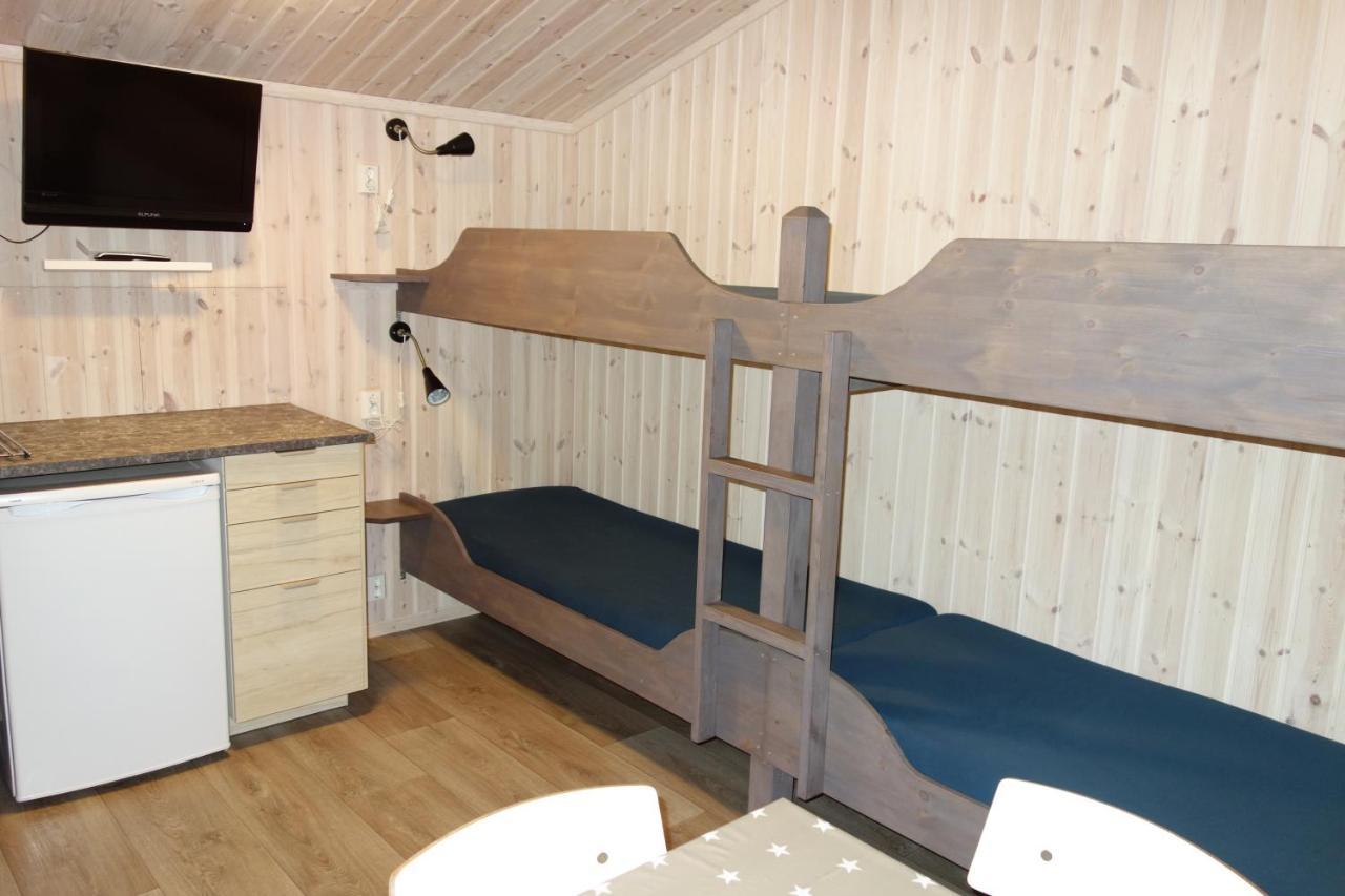 Roste Hyttetun Og Camping Os (Hedmark) Buitenkant foto