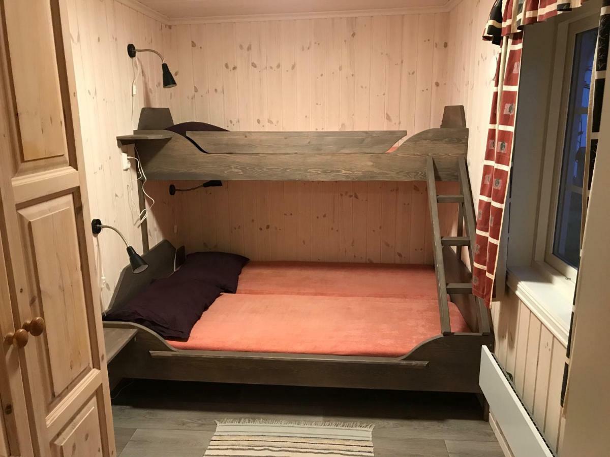 Roste Hyttetun Og Camping Os (Hedmark) Buitenkant foto