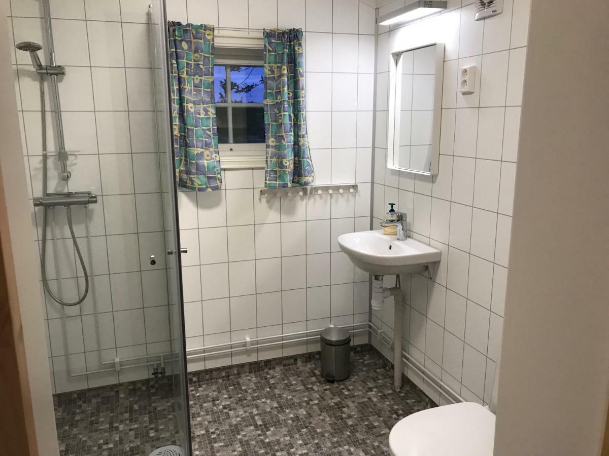 Roste Hyttetun Og Camping Os (Hedmark) Buitenkant foto